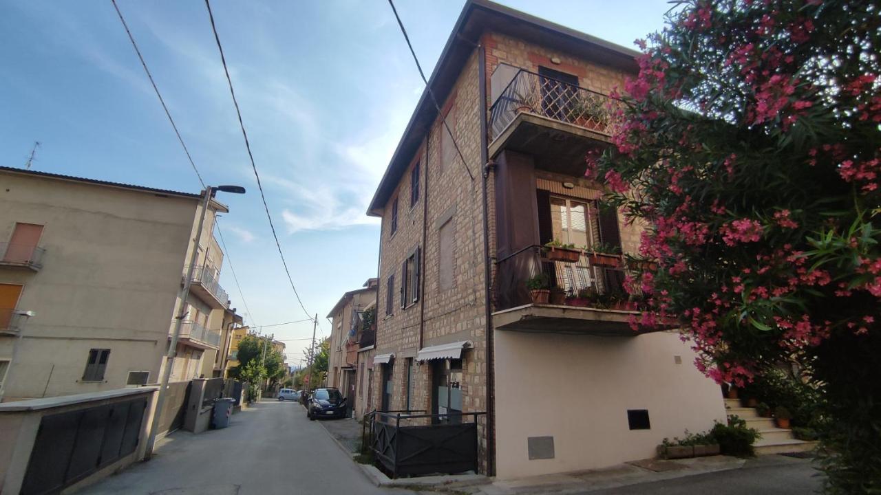Appartamento Via Ponchielli Perugia Esterno foto