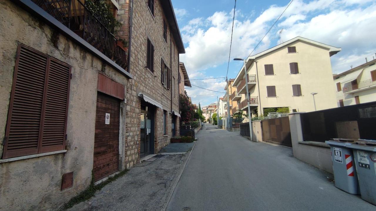 Appartamento Via Ponchielli Perugia Esterno foto